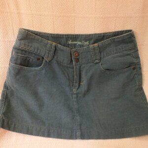 American Eagle Corduroy Skirt with Pockets  Teal Color Mini Skirt Size 4